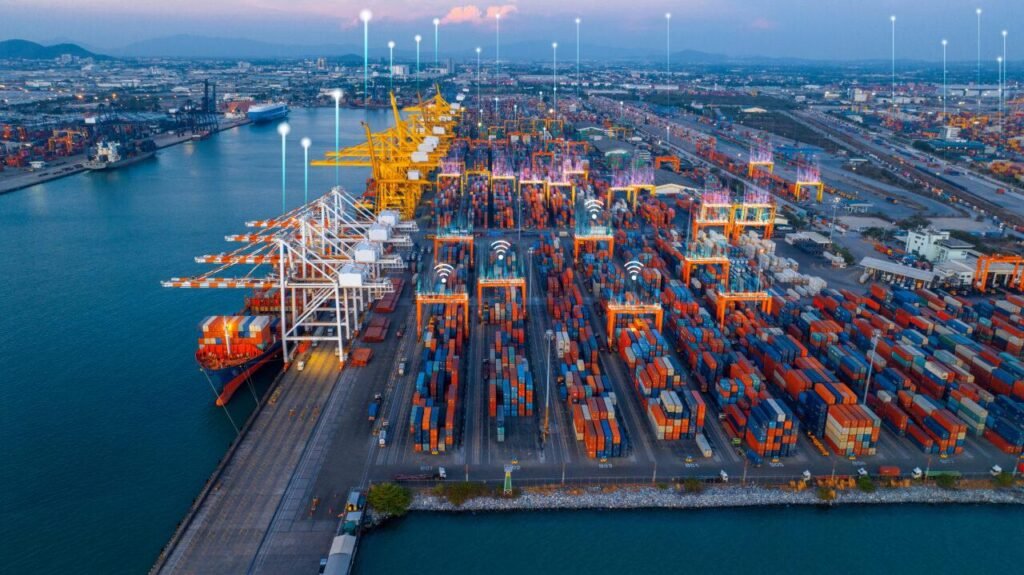 Smart Ports: How AI and Automation Are Transforming Global Shipping